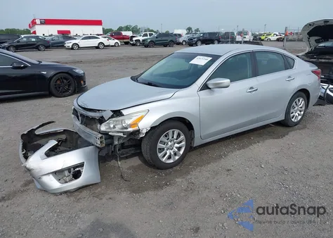 2015 Nissan Altima 2.5/2.5 S/2.5 Sl/2.5 Sv из США, поврежденный, VIN 1N4AL3AP5FC262277